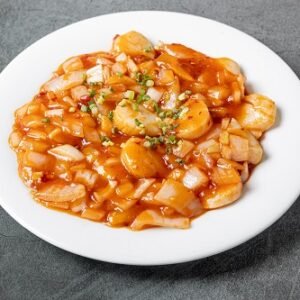 Noix de St-Jacques à la Sauce Piquante